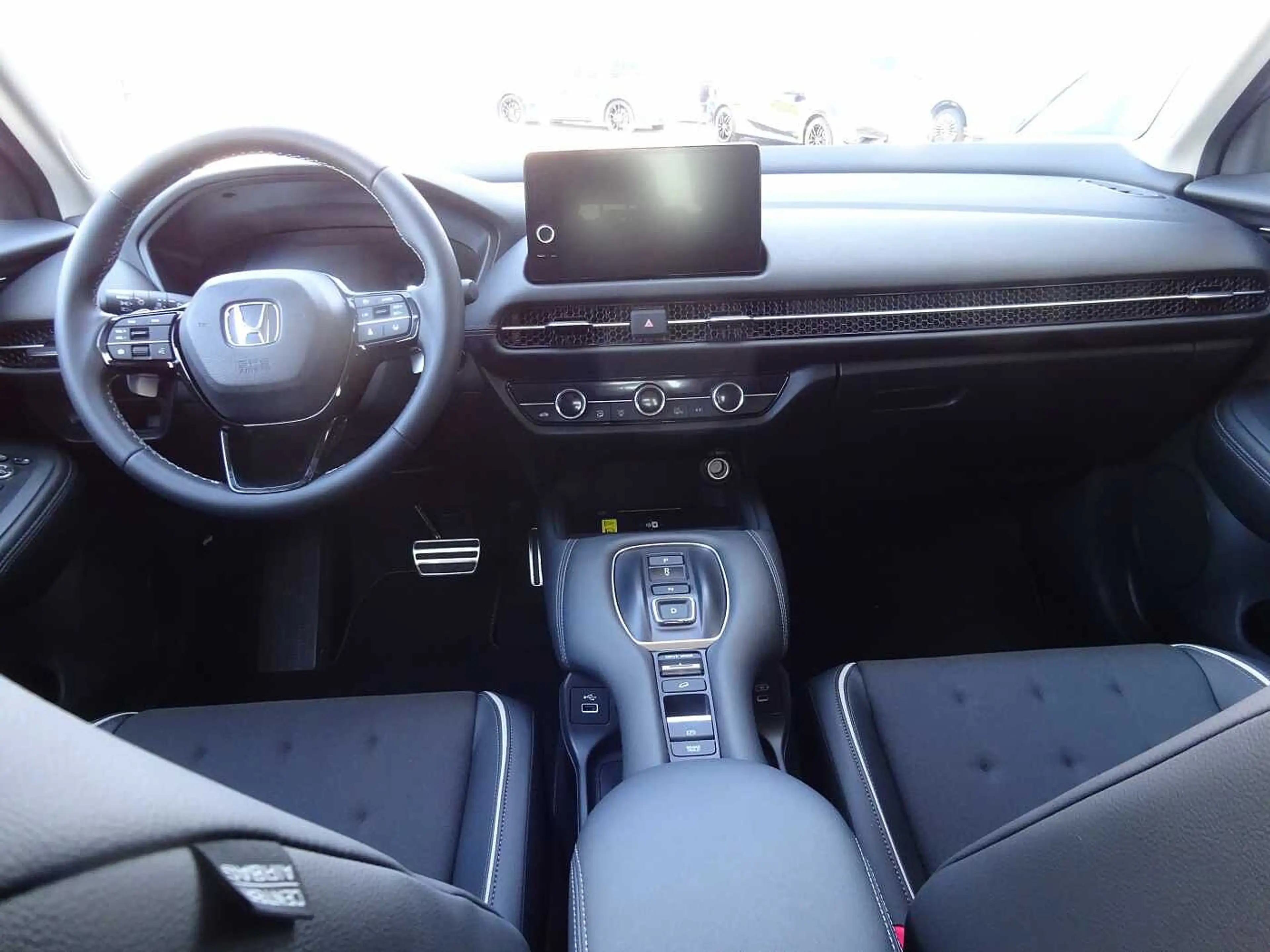 Honda ZR-V Hybrid e:HEV 2.0 i-MMD Sport — photo 8