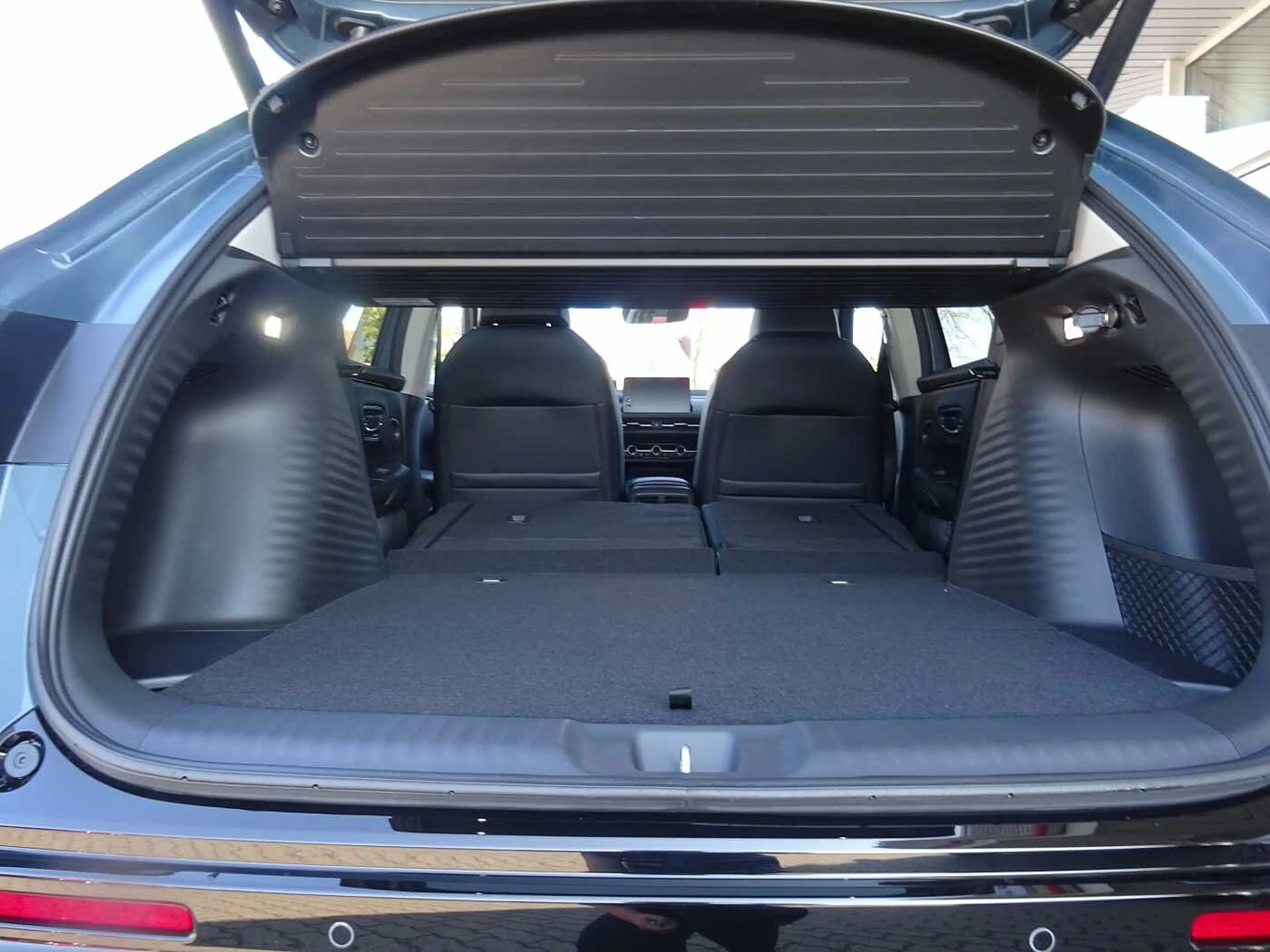 Honda ZR-V Hybrid e:HEV 2.0 i-MMD Sport — photo 10