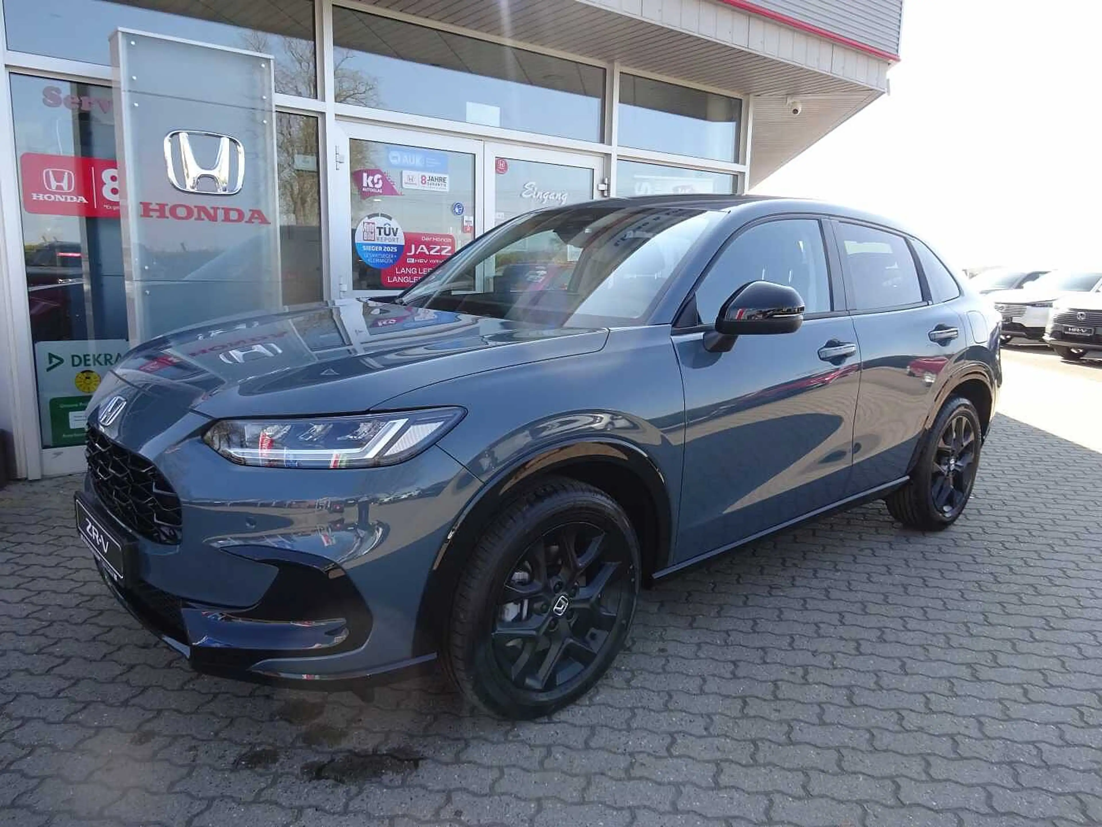 Honda ZR-V Hybrid e:HEV 2.0 i-MMD Sport — photo 2