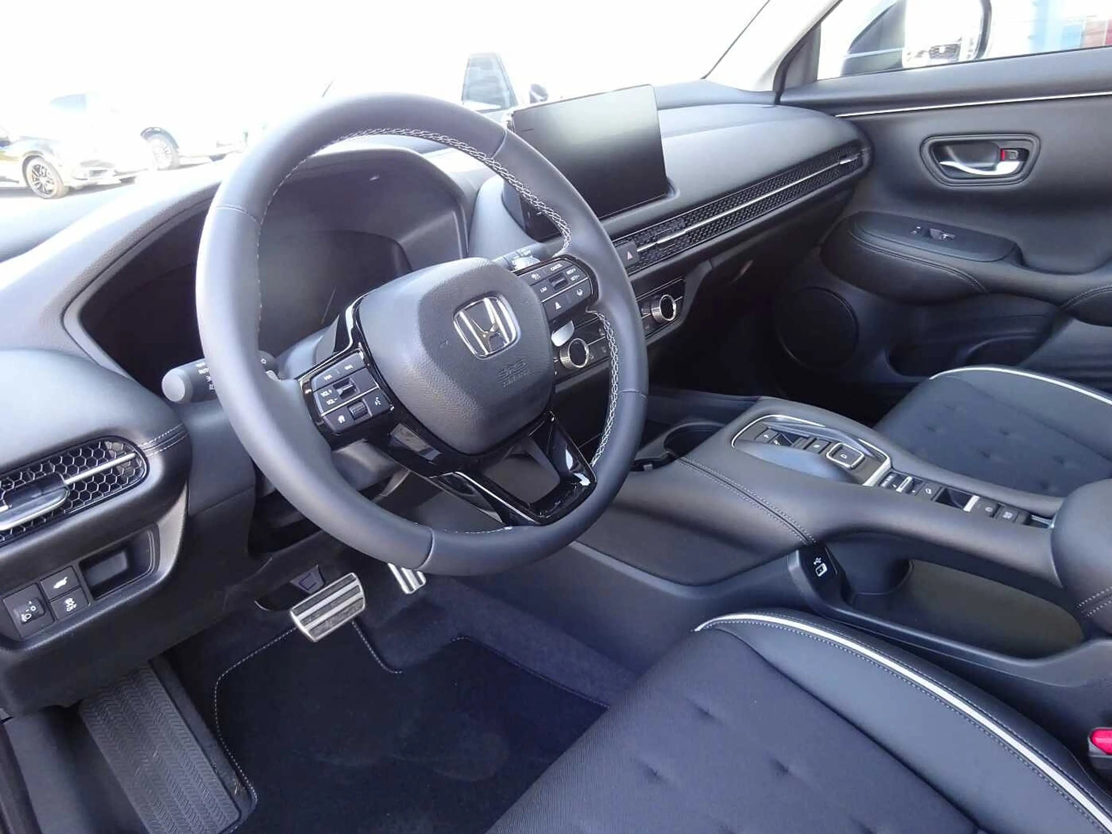 Honda ZR-V Hybrid e:HEV 2.0 i-MMD Sport — photo 5