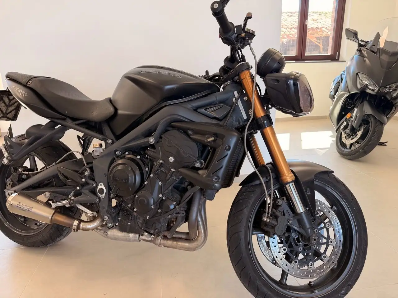 Triumph Street Triple 675