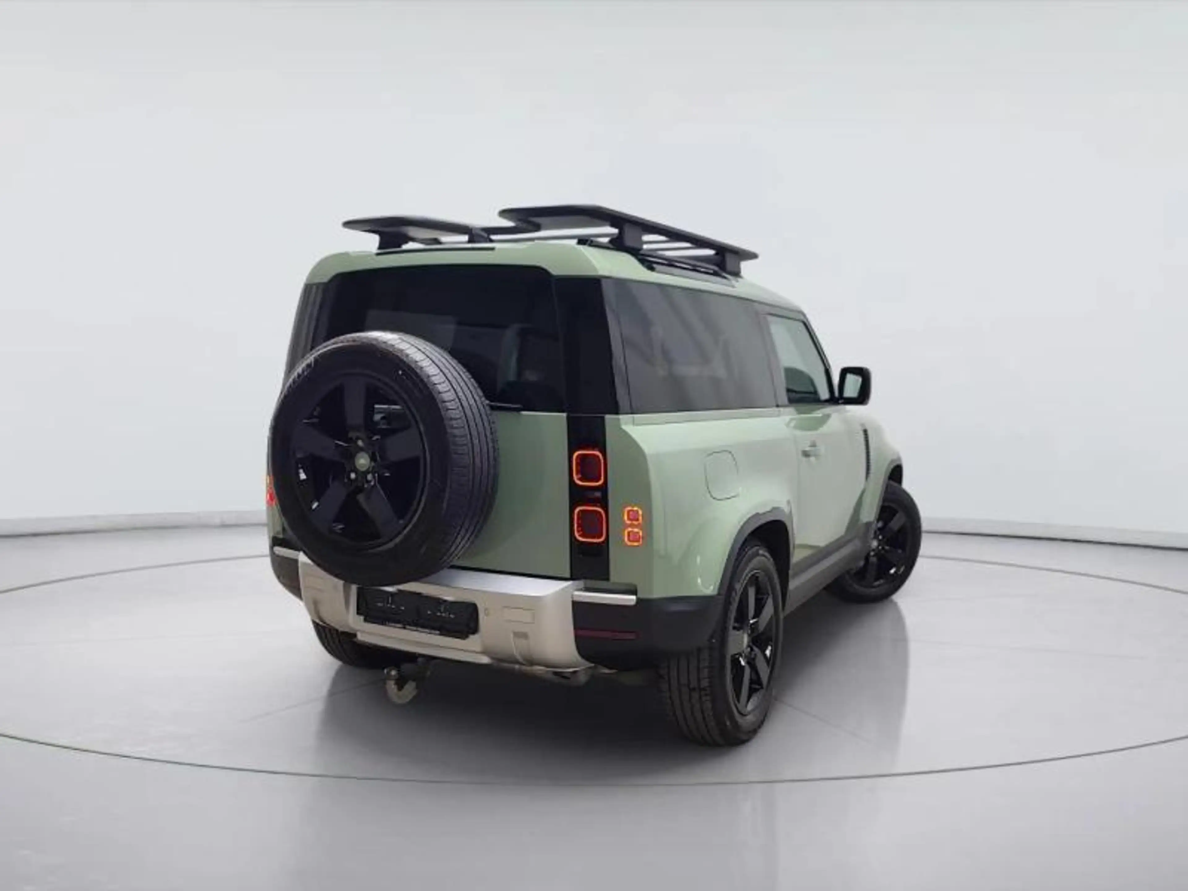 Land Rover Defender P400 AWD Auto 75th Edition — photo 2