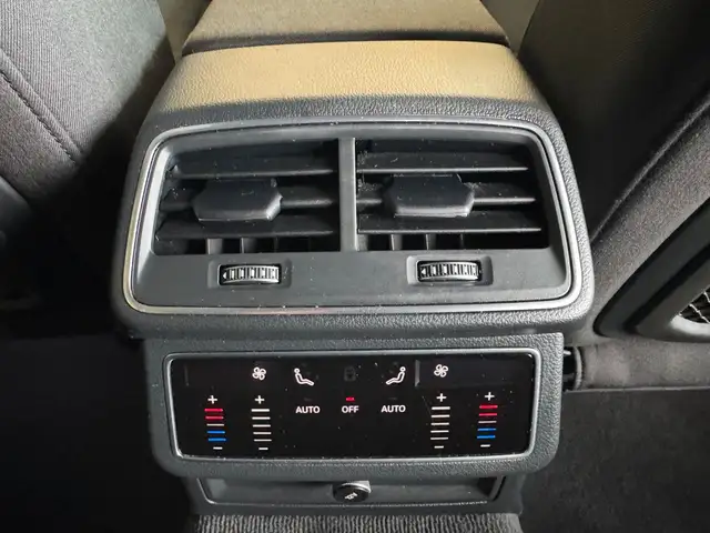 Audi A6 view 6