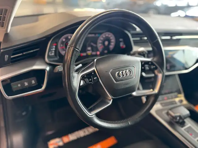 Audi A6 view 9