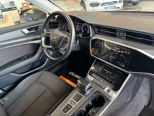 Audi A6 view 7