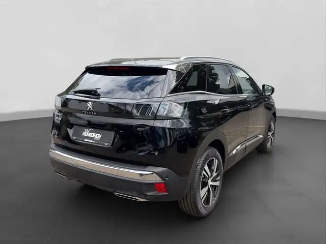 Peugeot 3008 view 5