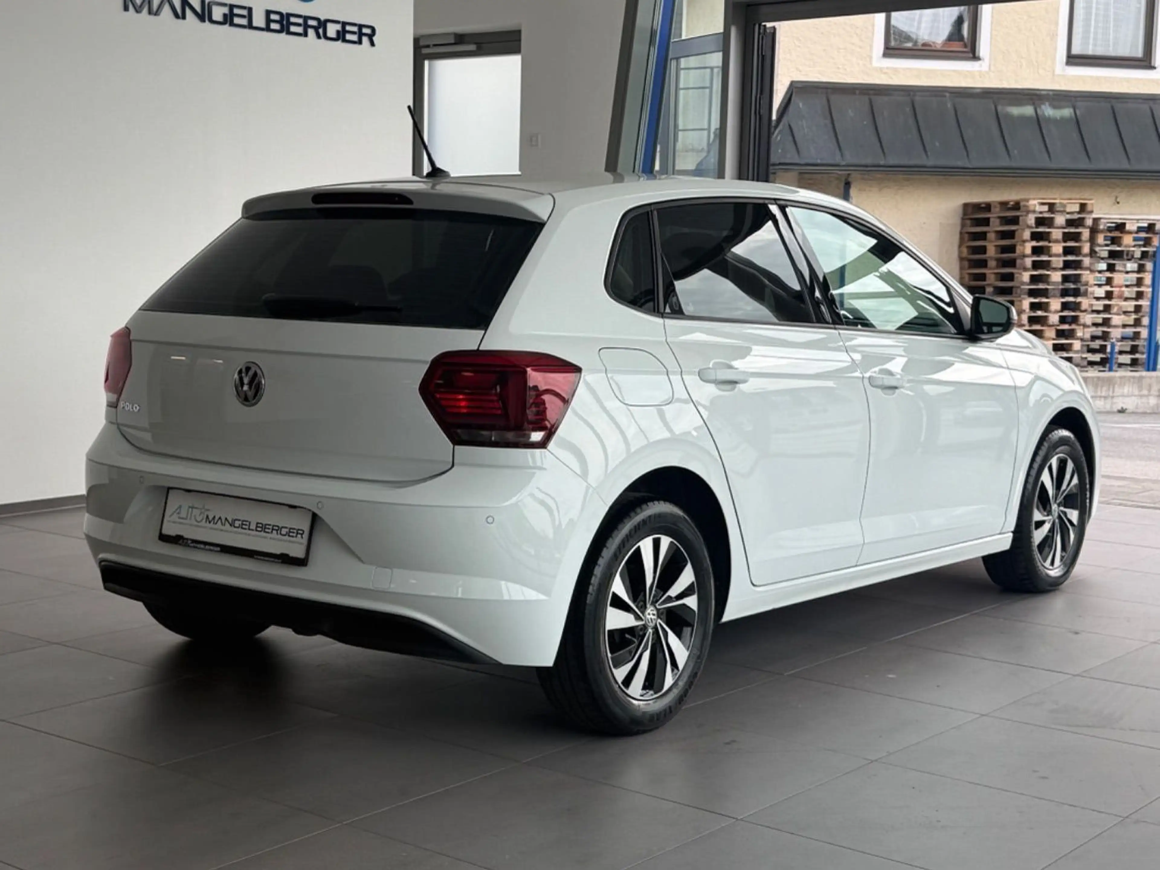 Volkswagen Polo 1.0 Comfortline — photo 5