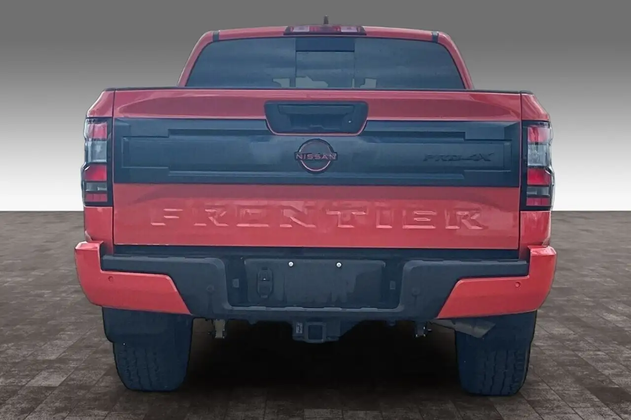 Nissan Frontier снимка Nissan Frontier