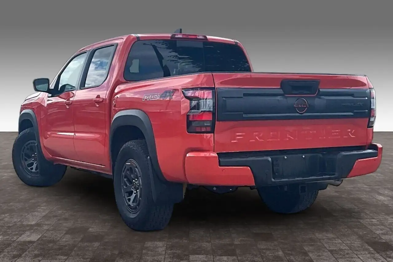 Nissan Frontier снимка Nissan Frontier