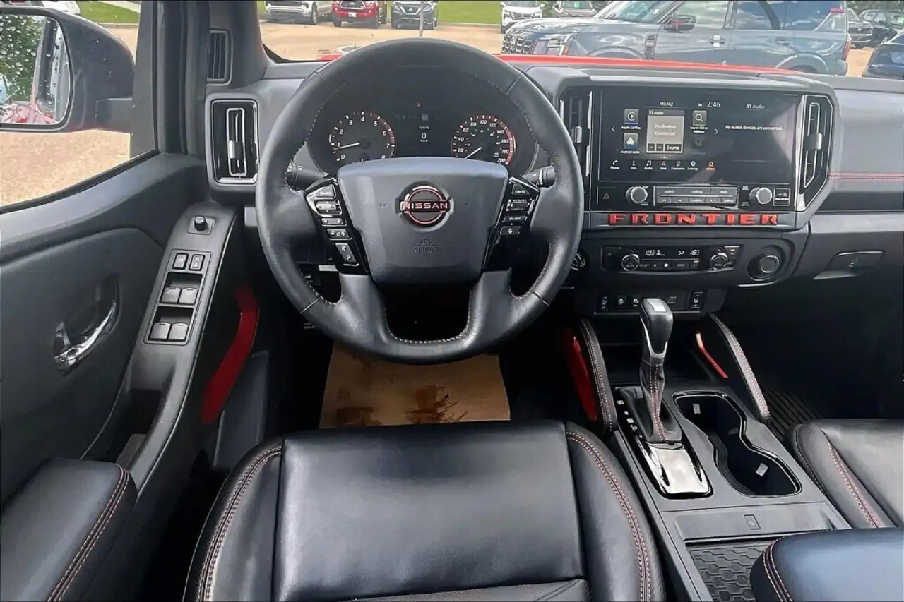 Nissan Frontier снимка Nissan Frontier