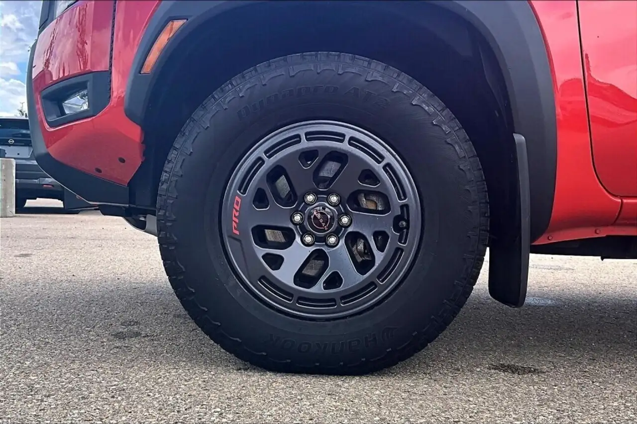 Nissan Frontier снимка Nissan Frontier