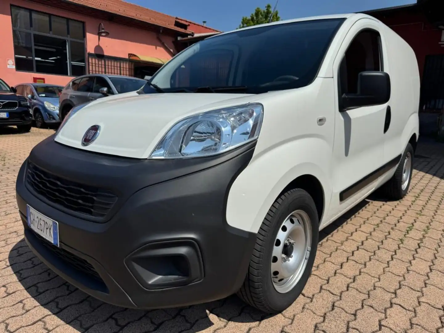 Fiat Fiorino 1.3 MJT 80CV Cargo Weiß - 1