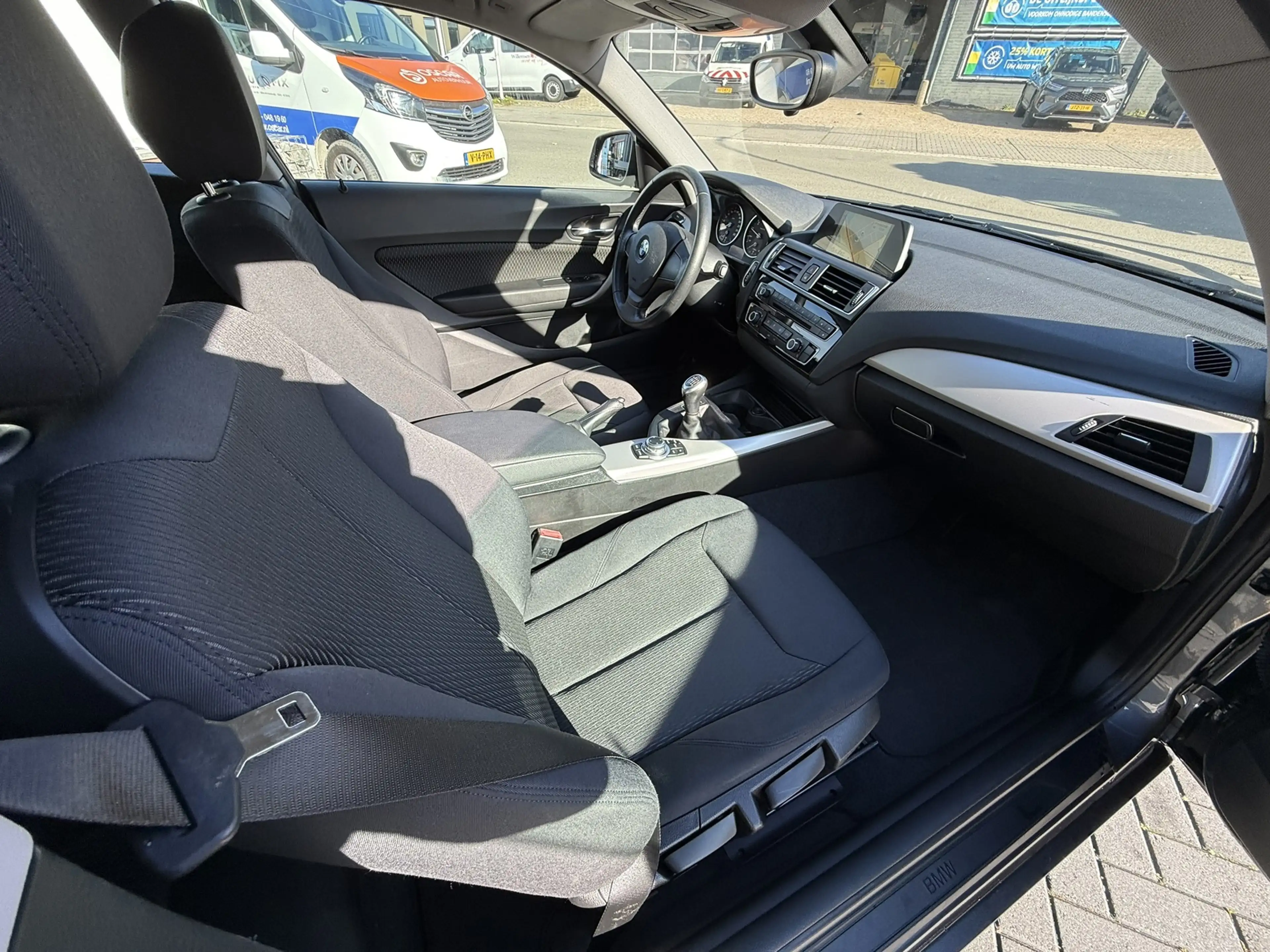 BMW 118 1-serie 118i Corporate Lease Sport | NAVI | AIRCO — photo 17