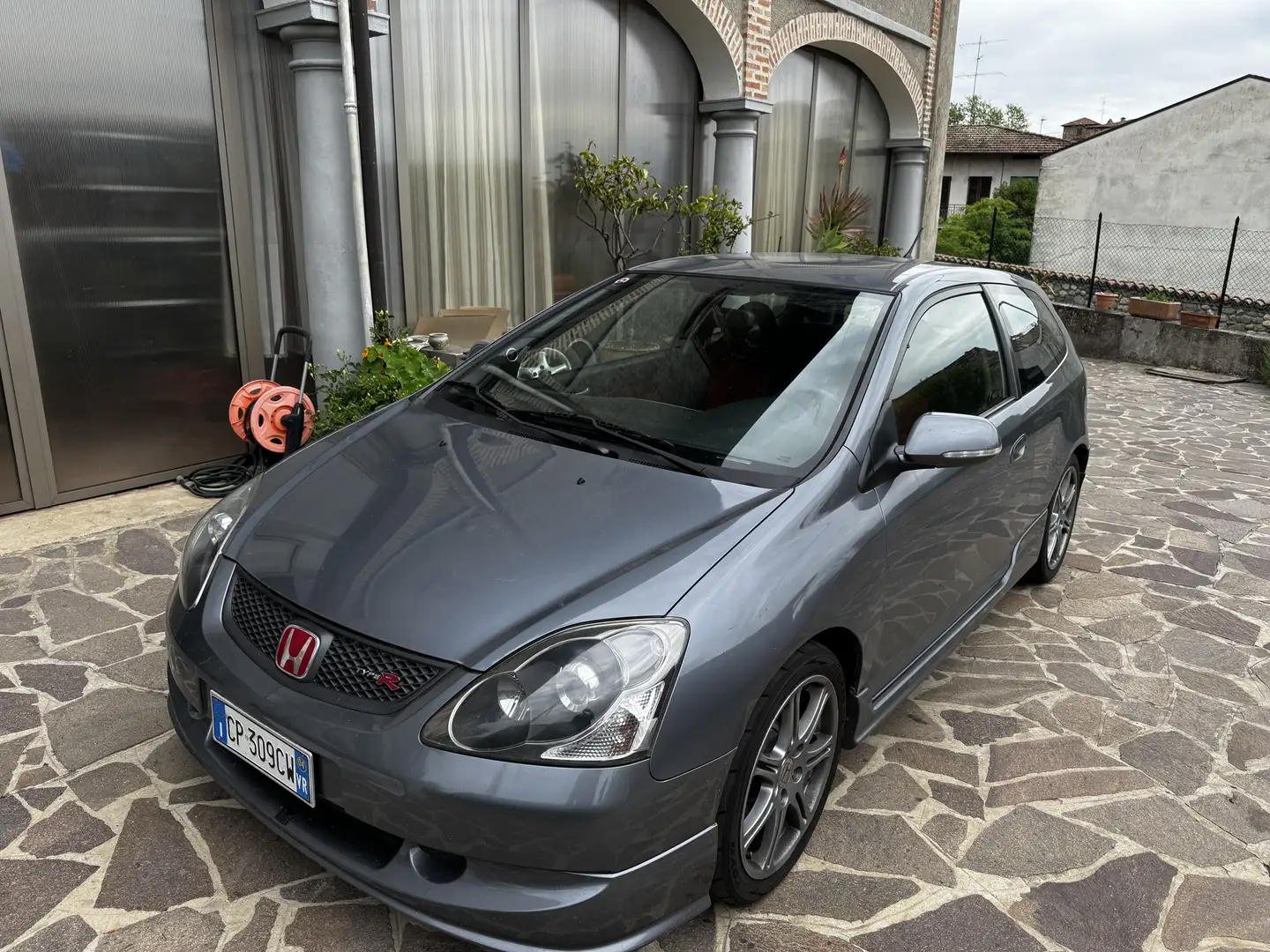 Honda Civic 3p 2.0 v-tec Type-R - 1