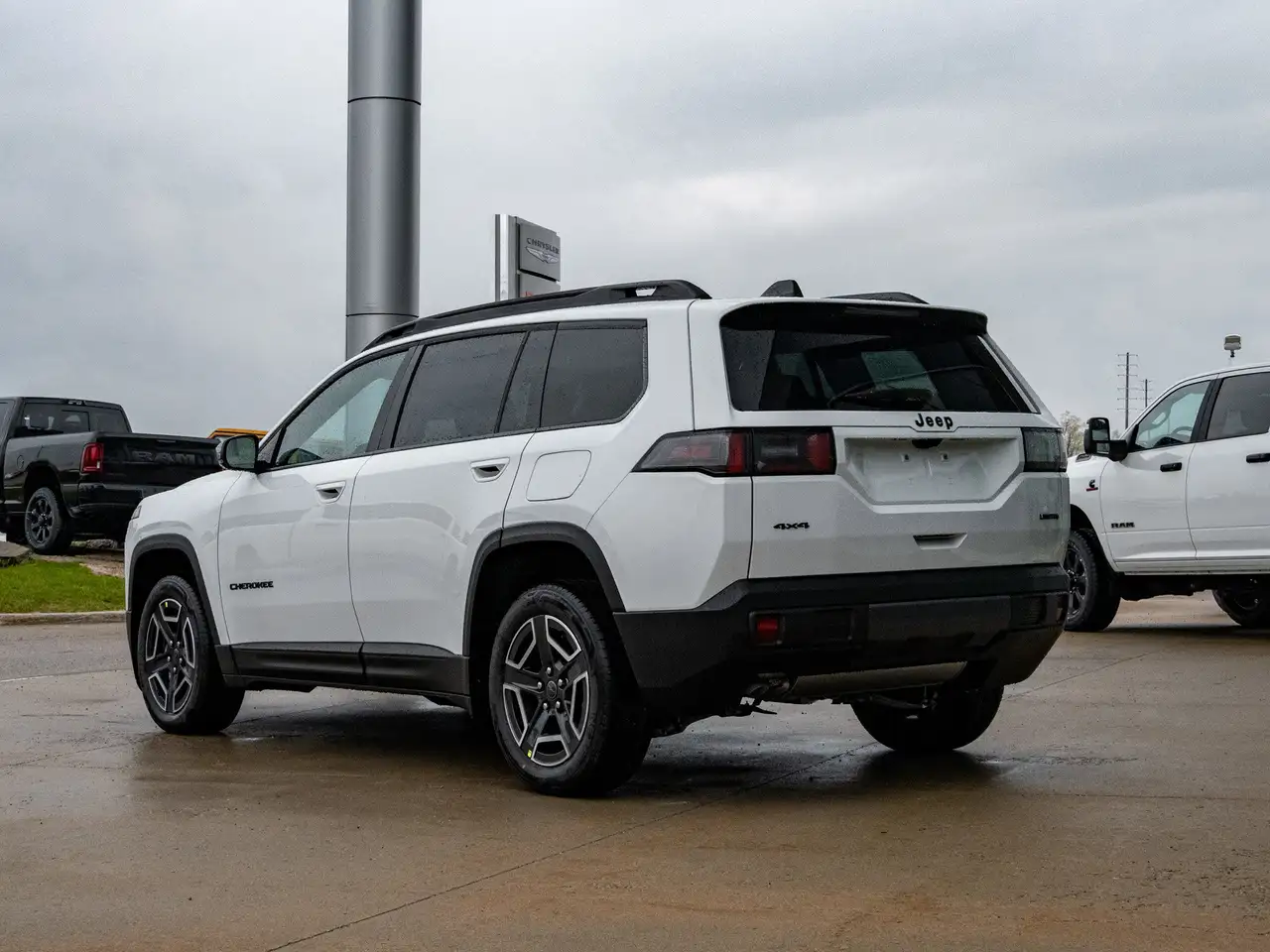 Jeep Cherokee снимка Jeep Cherokee