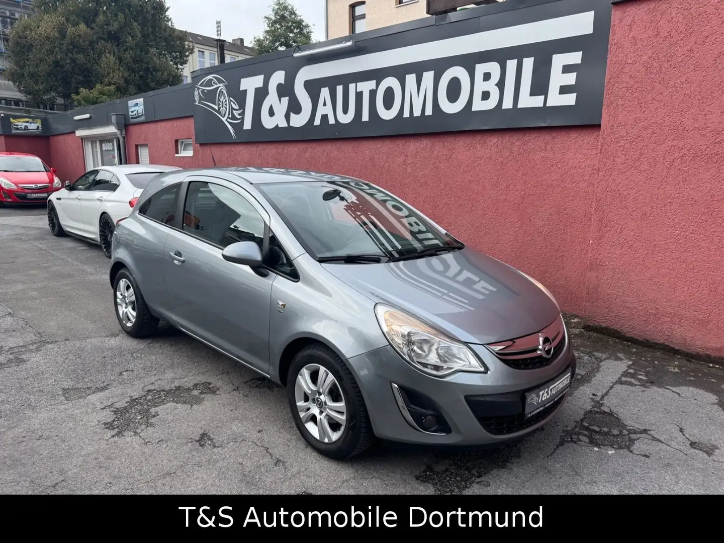 Opel Corsa D 1.4 Satellite -SHZ-LHZ-Klima-Bluetooth- Silber - 1