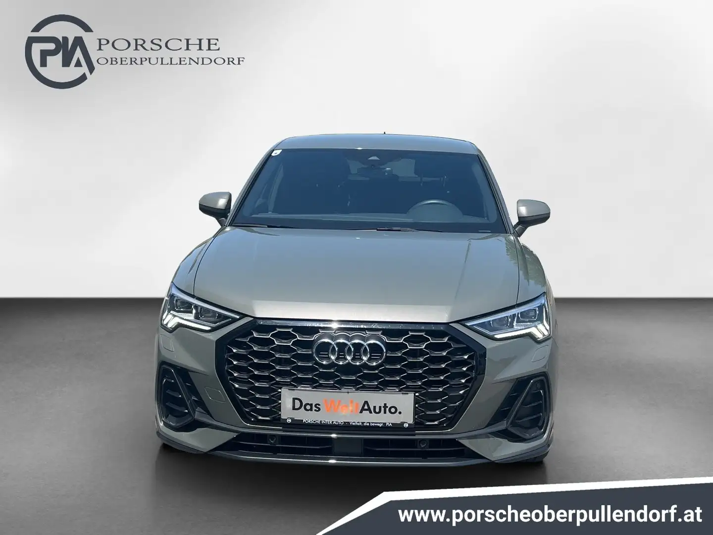 Audi Q3 35 TDI intense Grijs - 2