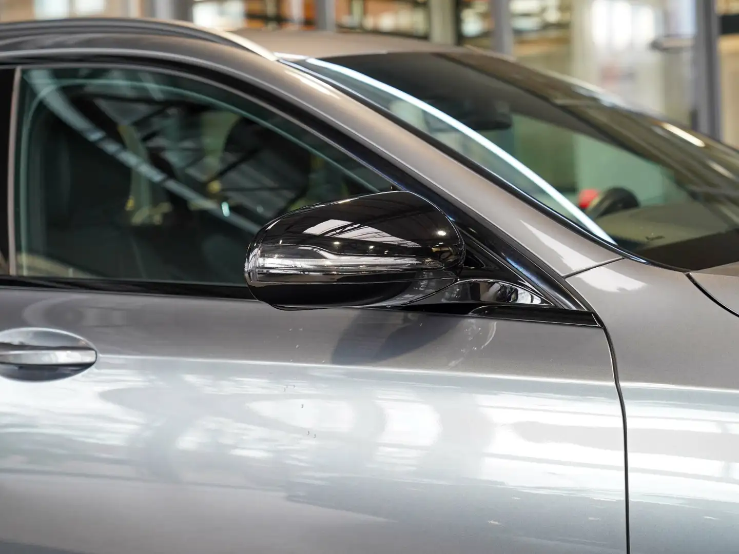 Mercedes-Benz E 300 E 300 de T AMG Line Night Burmester Esche Kamera Grau - 2