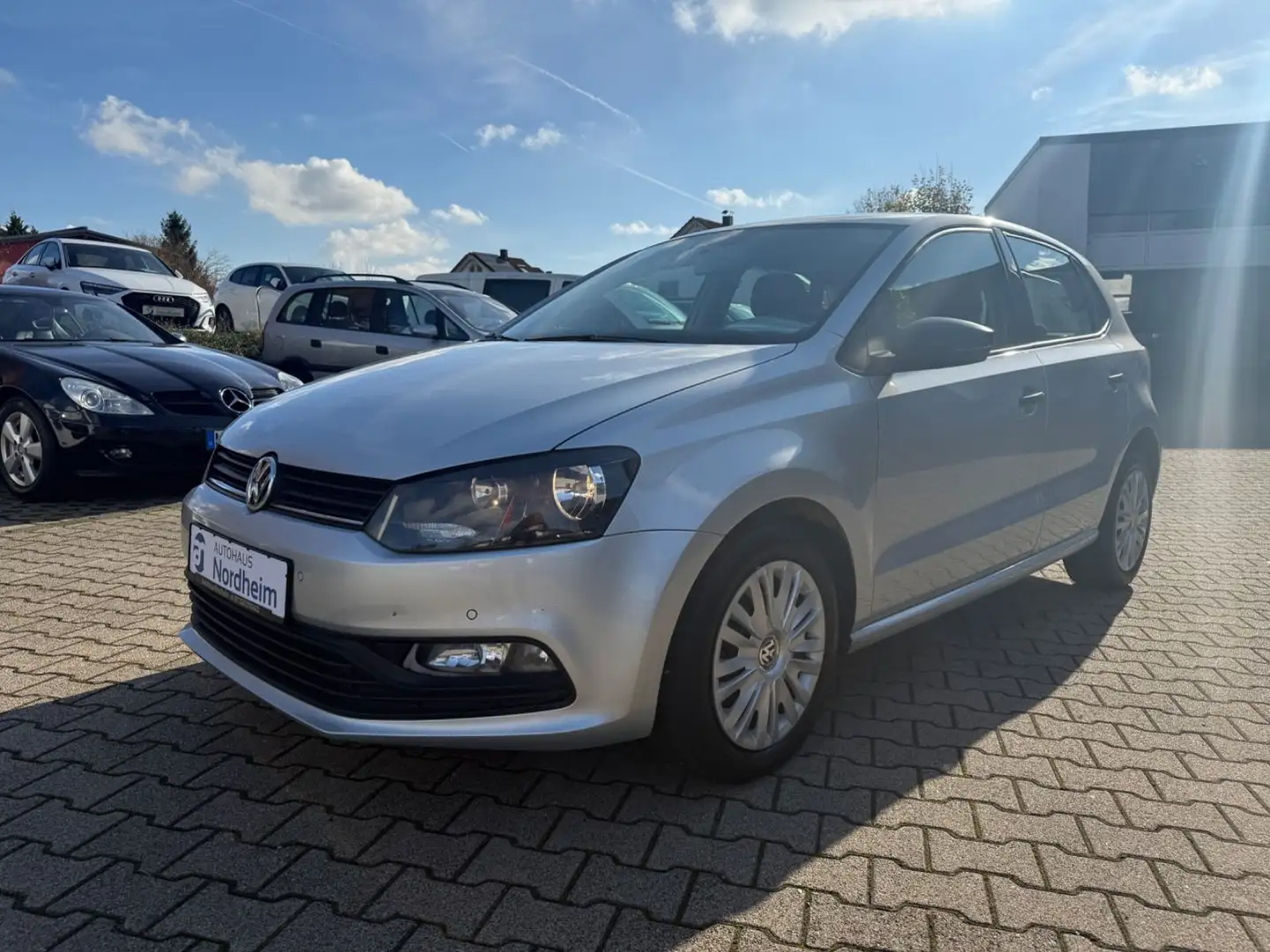 Volkswagen Polo V 1.4 TDI Klima/ Start-Stopp/ PDC/1.Hd/EU6 Argent - 1
