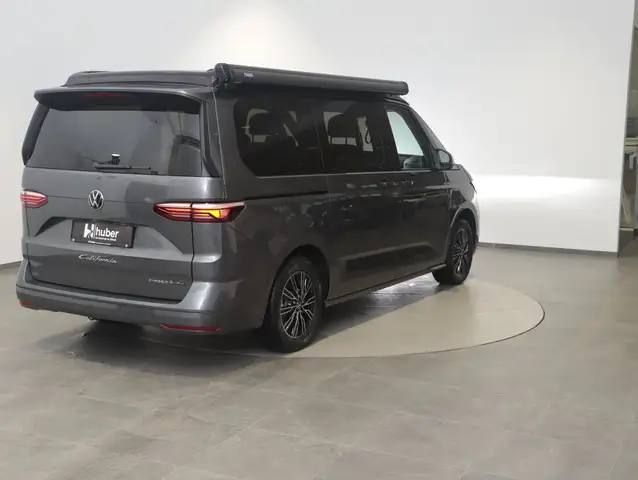 Volkswagen T7 California VW Multivan T7 California eHybrid 180 kW 4M Ansicht 5