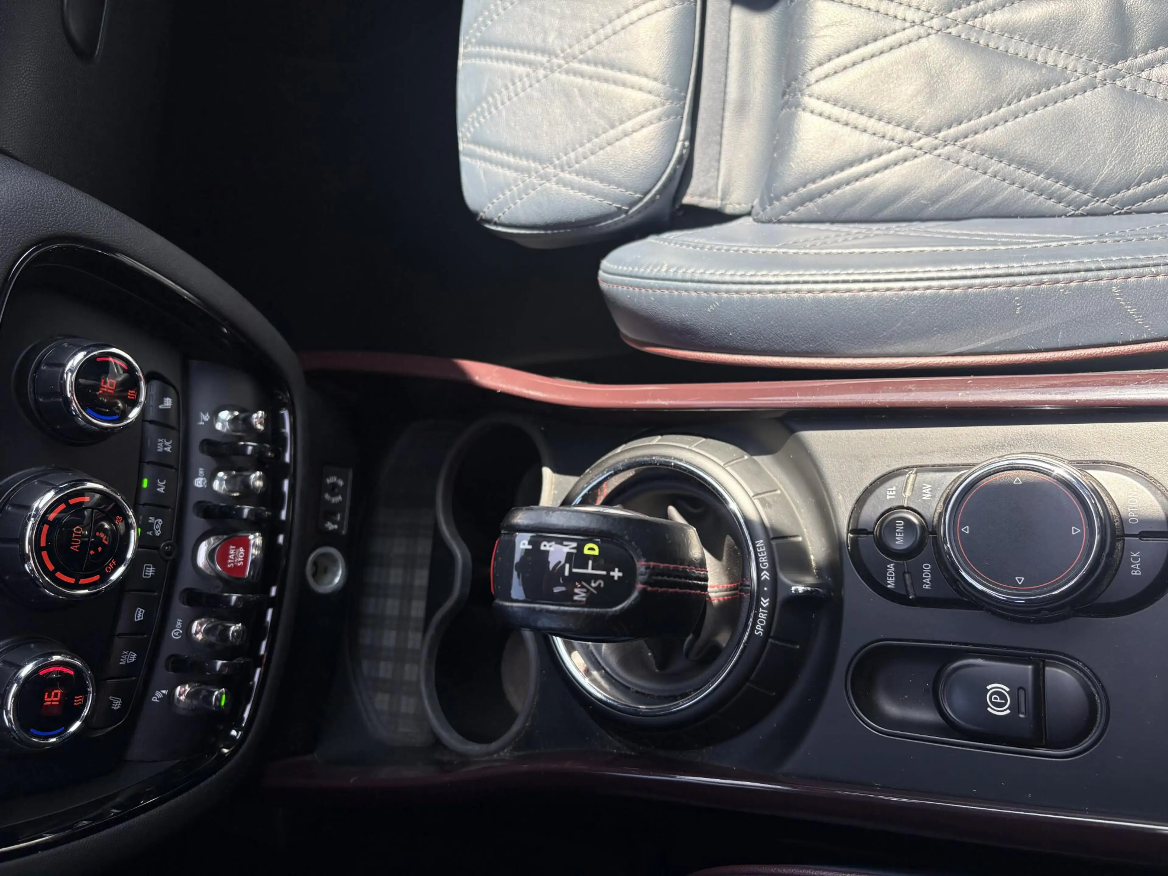 MINI Cooper S Clubman 2.0 Chili Serious Business — photo 18