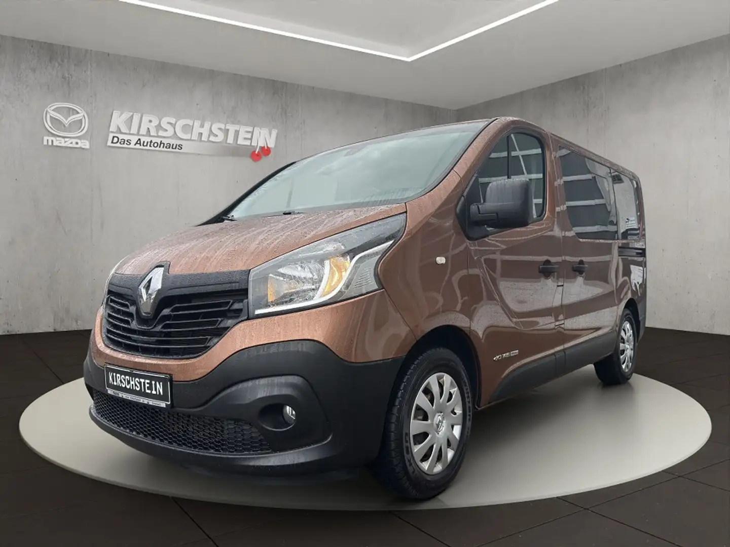 Renault Trafic Combi L1H1 Expression +KAMERA+SITZHEIZUNG+AHK+ Bruin - 1