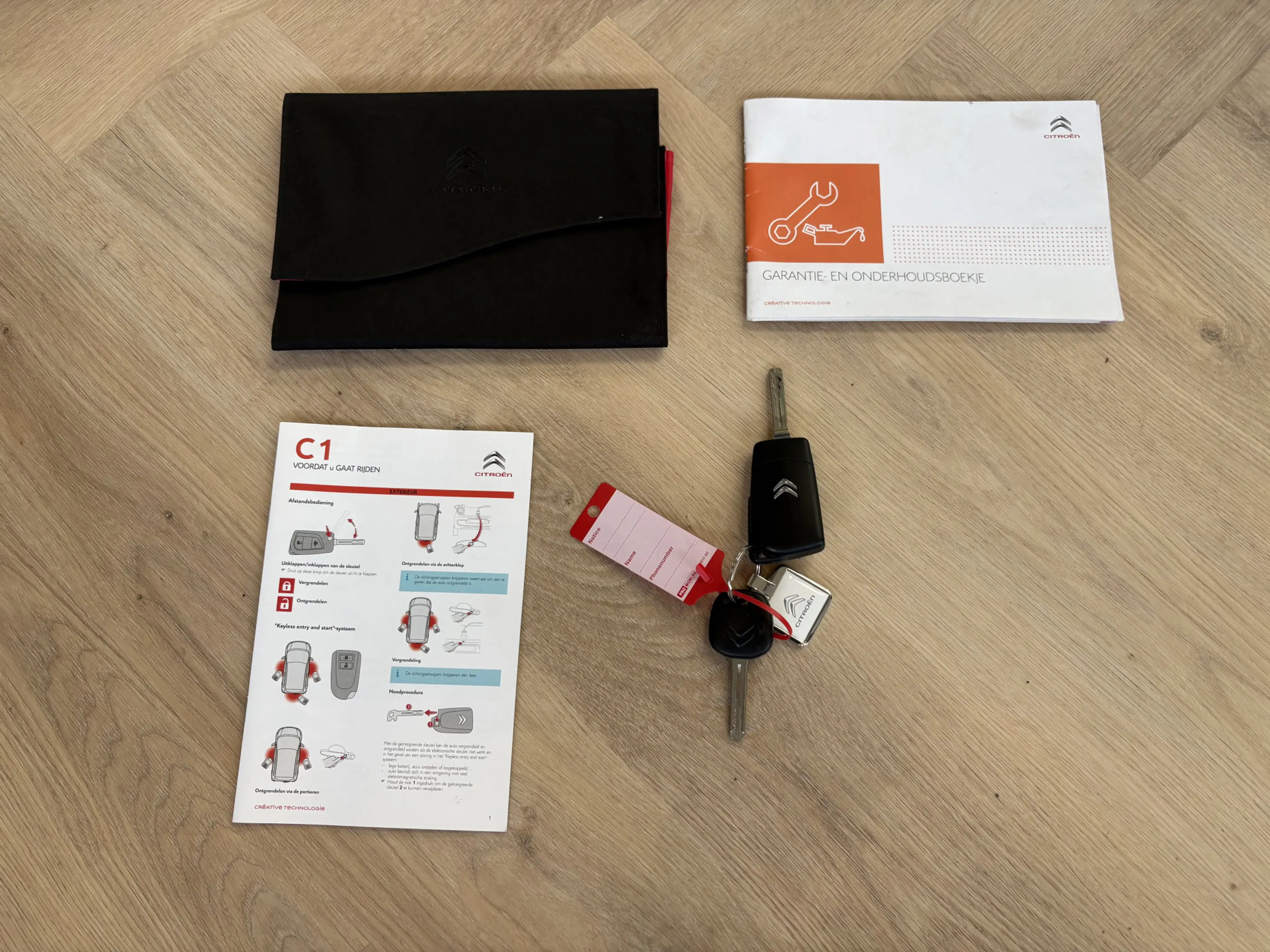Citroen C1 1.0 VTi Shine Led, Lichtmetalen velgen, Camera — photo 5