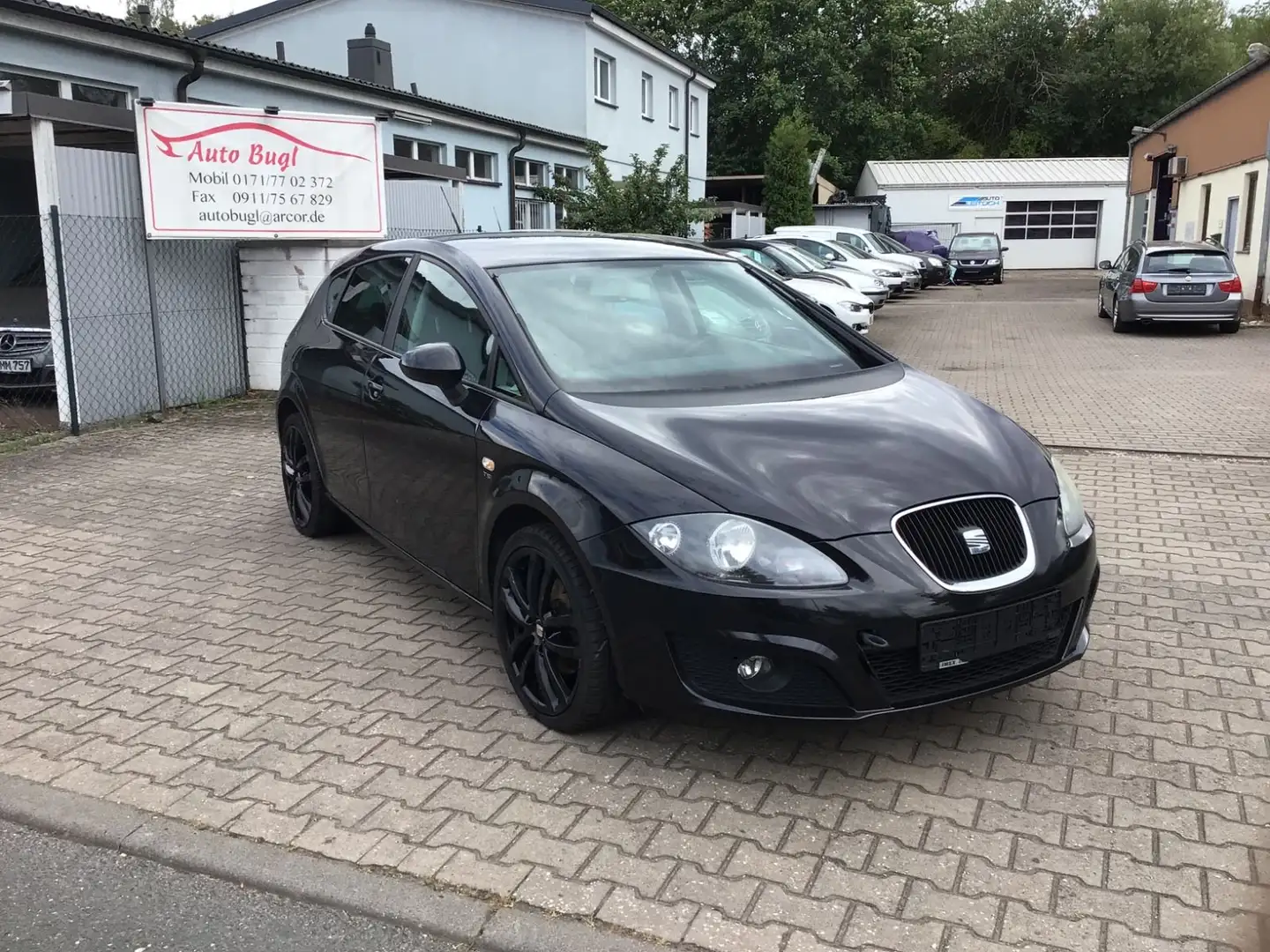 SEAT Leon Reference+Klima+Alu Schwarz - 2
