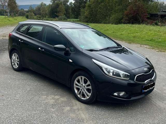 Imagine Kia Ceed SW / cee'd SW Ceed SW Diesel 1.6 CRDi 128 ISG Spirit
