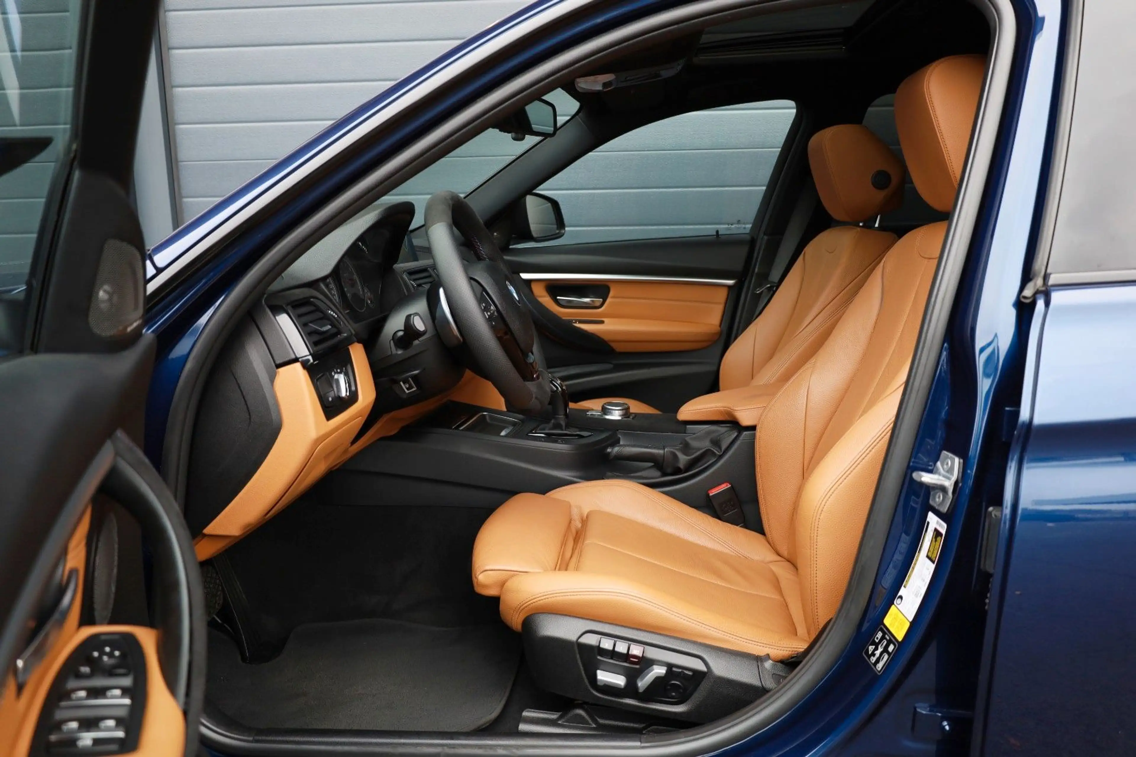 BMW 340 i xDrive M/HUD/H&K/SHZ/LHZ/LED/KAMERA/R20 — photo 9