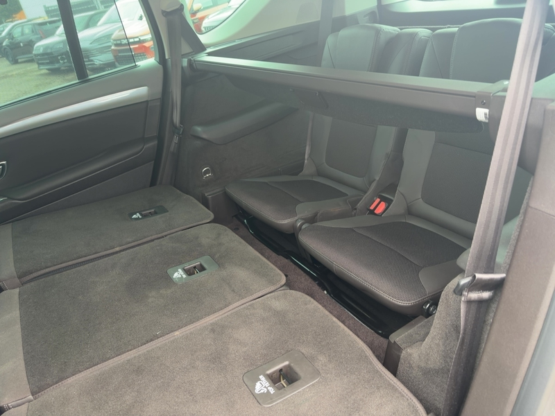 Renault Espace V Business dCi 200 Automatik 7-Sitzer — photo 15