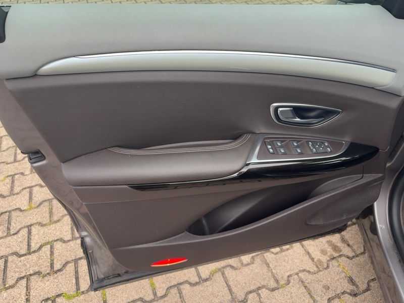 Renault Espace V Business dCi 200 Automatik 7-Sitzer — photo 9