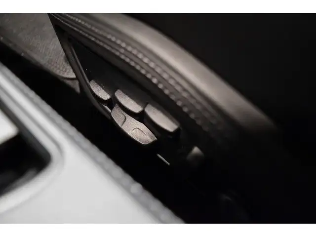 Porsche 911 view 22