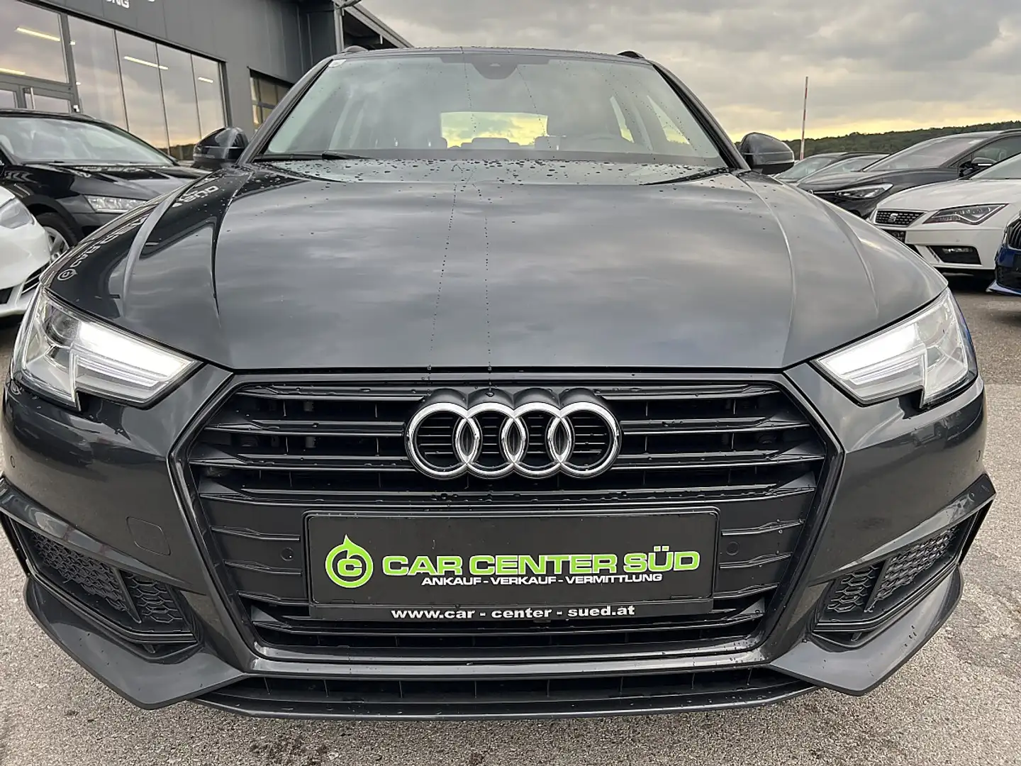 Audi A4 Avant 40 TDI sport S-tronic Grau - 2