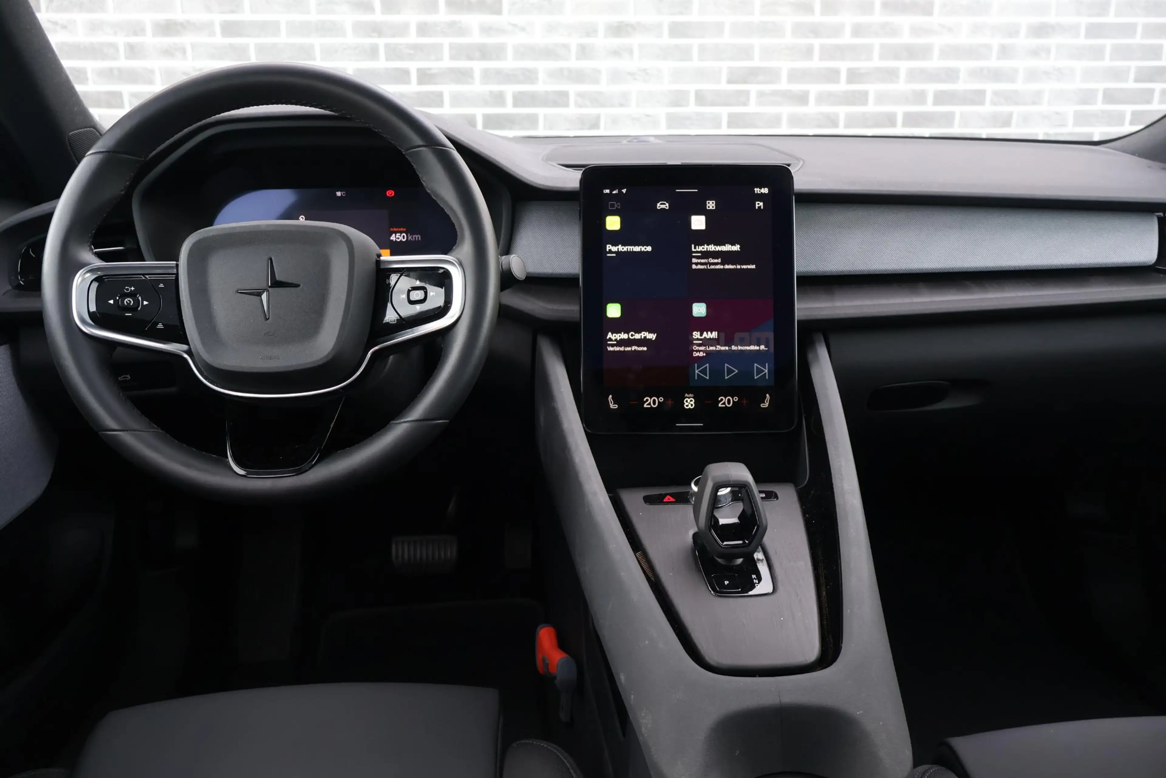 Polestar 2 Long Range Single Motor Plus 82 kWh — photo 6