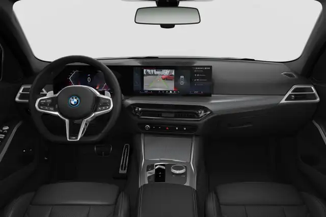 BMW 3 Series view 3