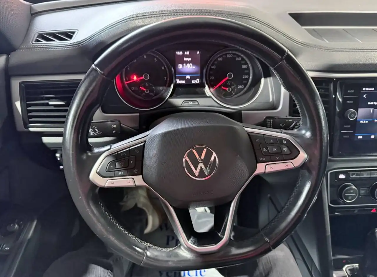 Volkswagen Atlas снимка Volkswagen Atlas