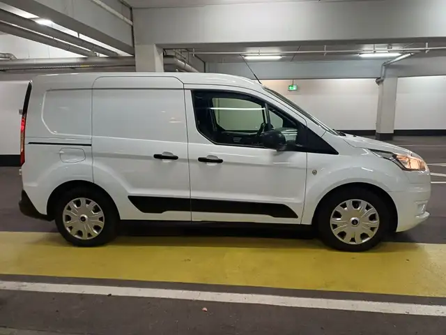 Ford Transit Connect Kasten*Schrank*Kamera*Navi*PDC*