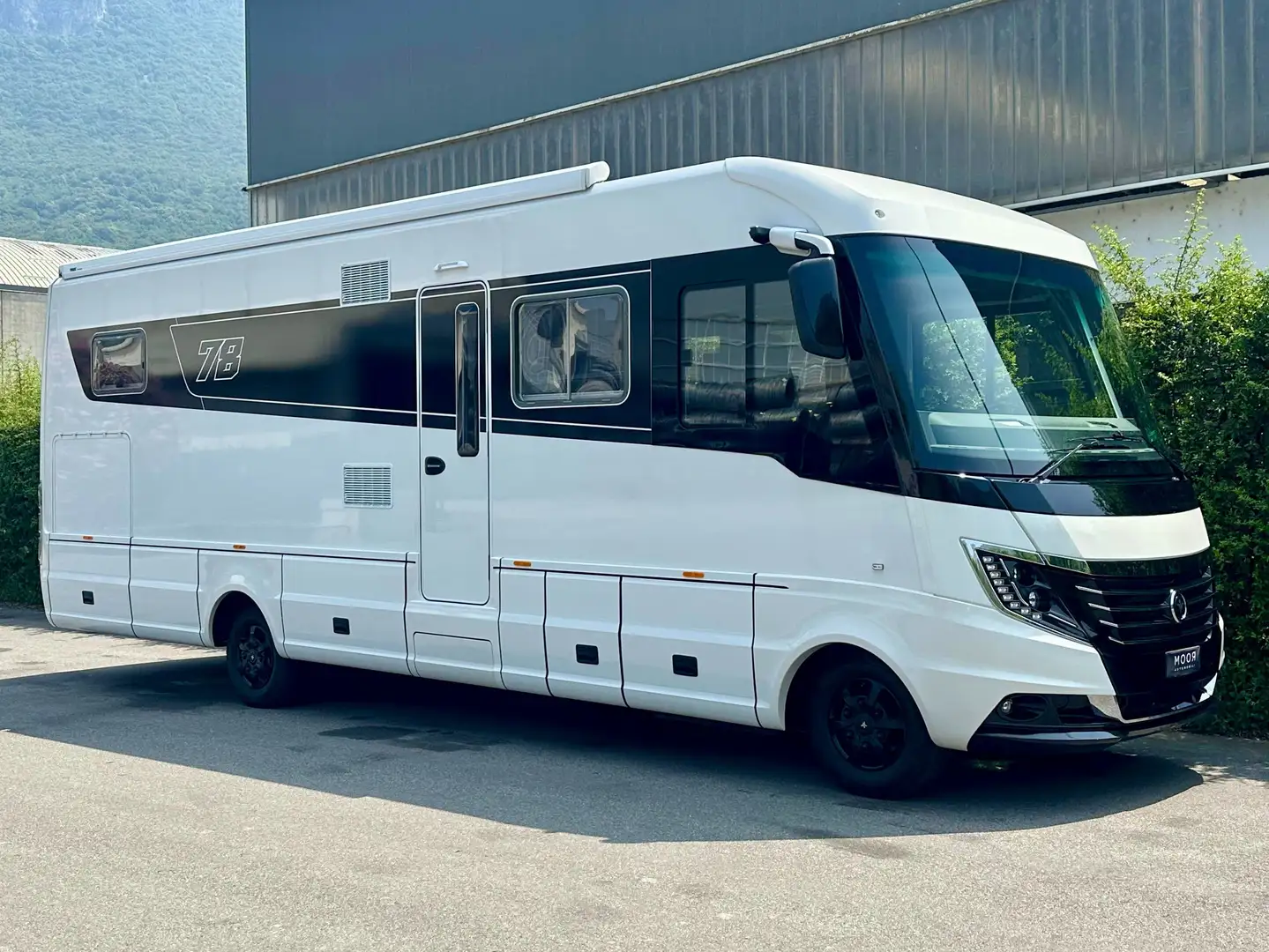 Niesmann+Bischoff Flair 920 LF Weiß - 1