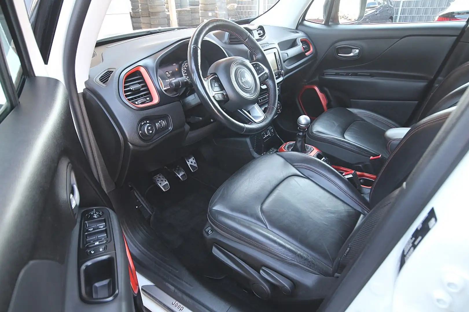 Jeep Renegade 1,6 MultiJet II 120 Limited |Zahnriemen + Servi... Schwarz - 2