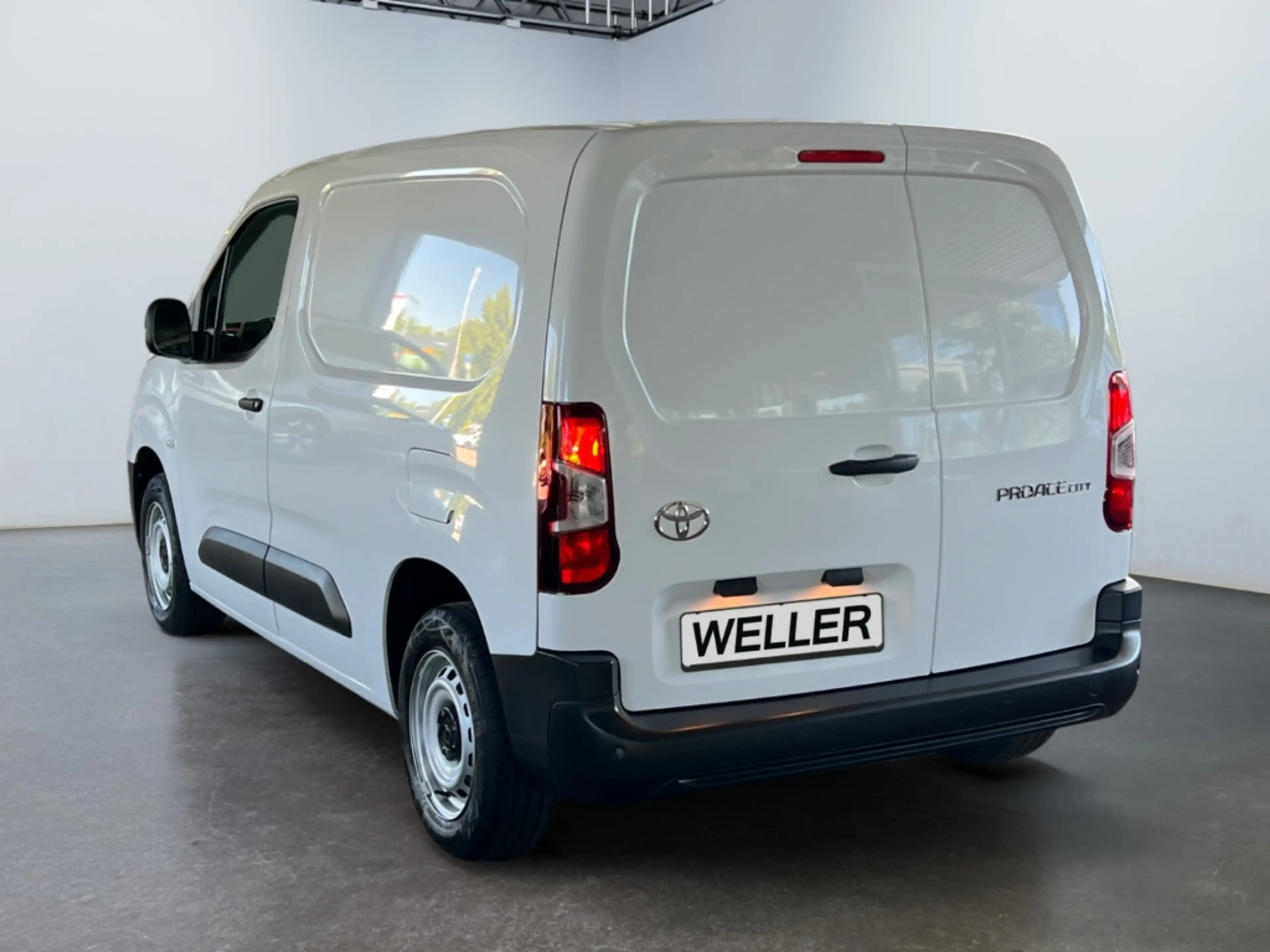 Toyota Proace City 1.5 D-4D L1 Meister *Navi*CarPlay*CAM* — photo 7