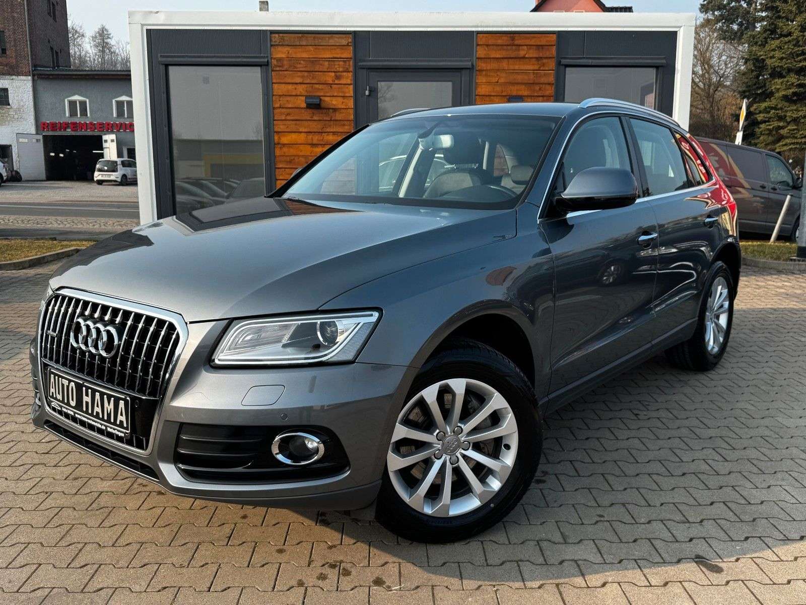 Second hand Audi Q5 3.0