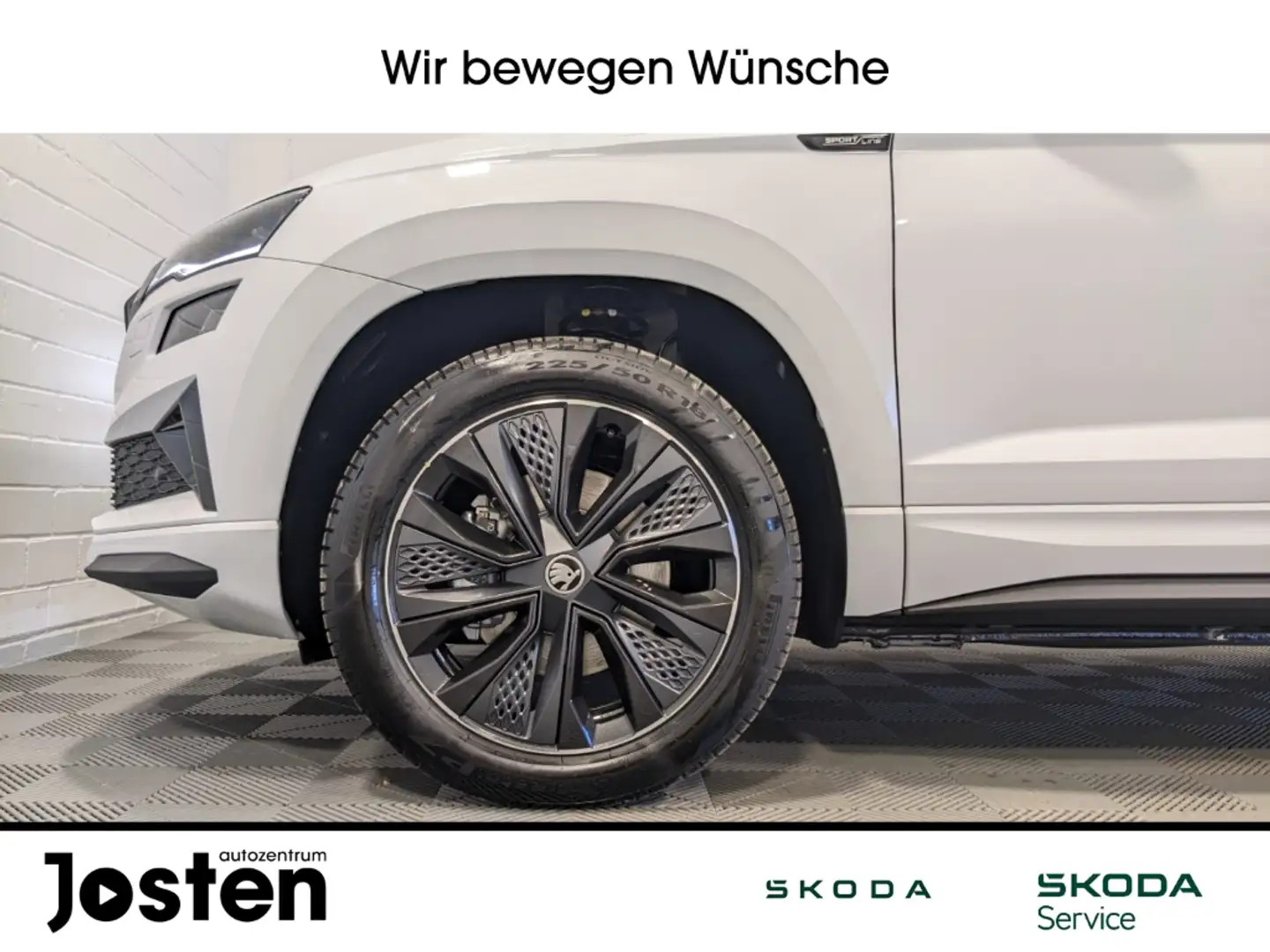 Skoda Karoq Sportline 2.0TSI 4x4 DCC Matrix-LED Fahrass+ AHK C Weiß - 2
