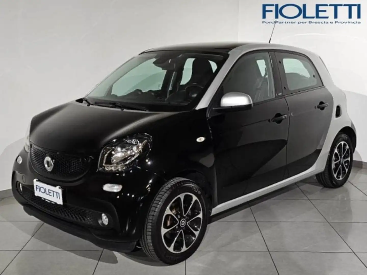 smart forFour 2ªS. (W453) 70 1.0 TWINAMIC PASSION crna - 1