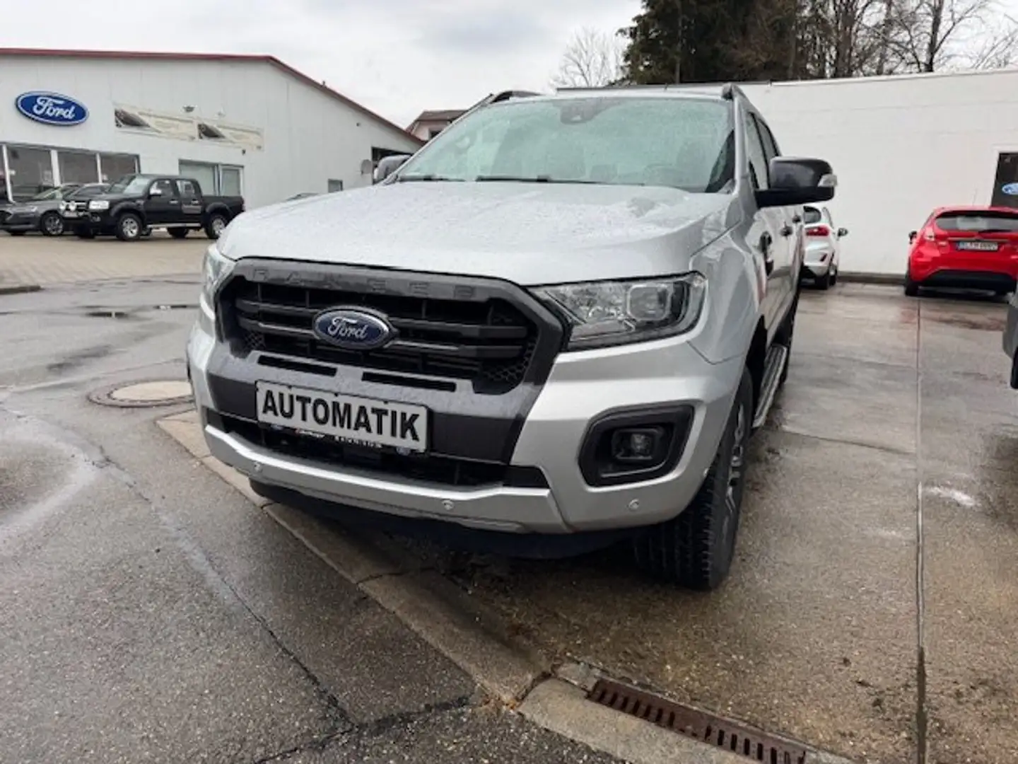 Ford Ranger Wildtrak Doppelkabine 4x4 Silber - 1