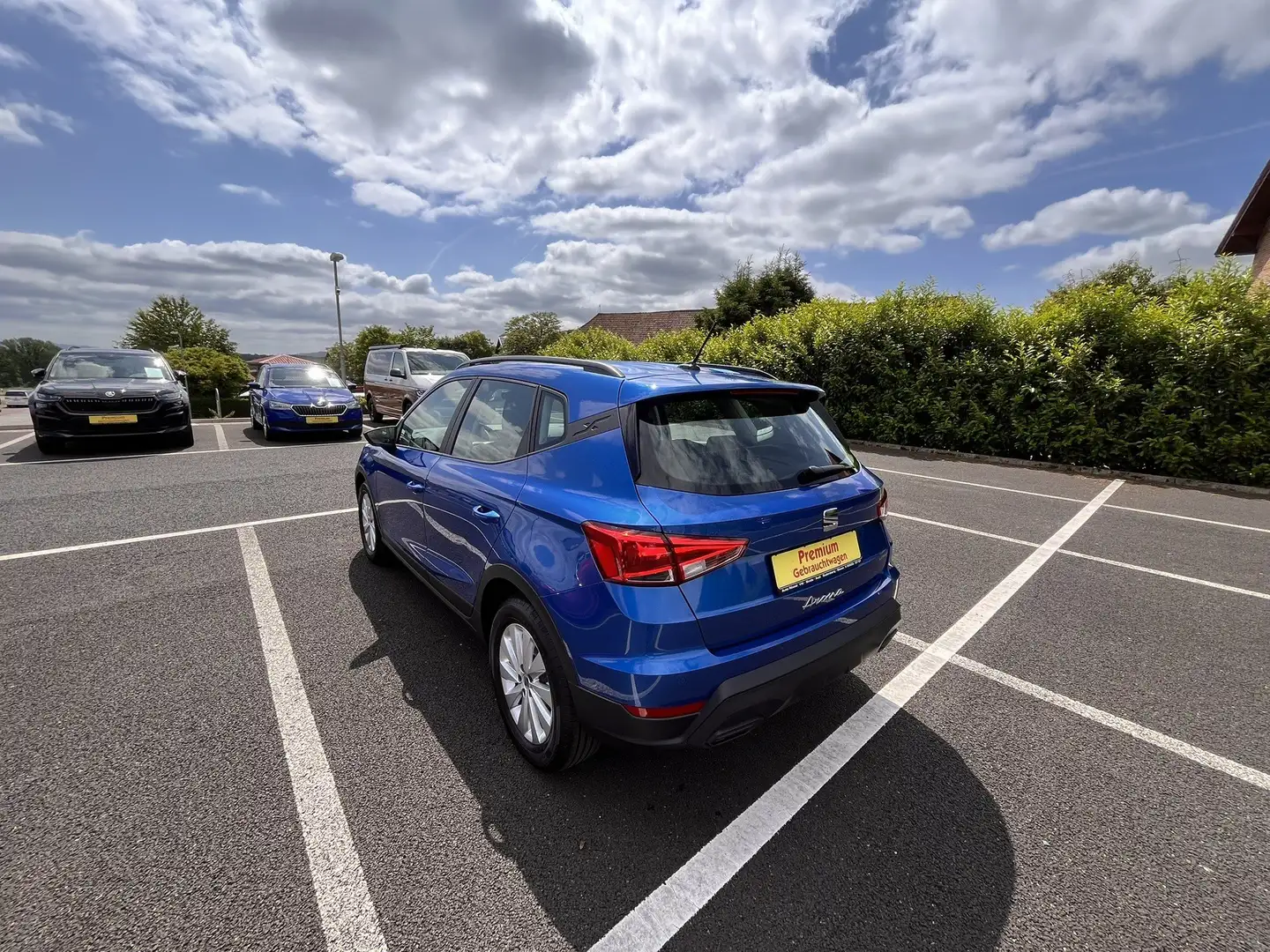SEAT Arona 1.0 TSI DSG Edition Alu 16" LED Full Link PDC RFK Blau - 2