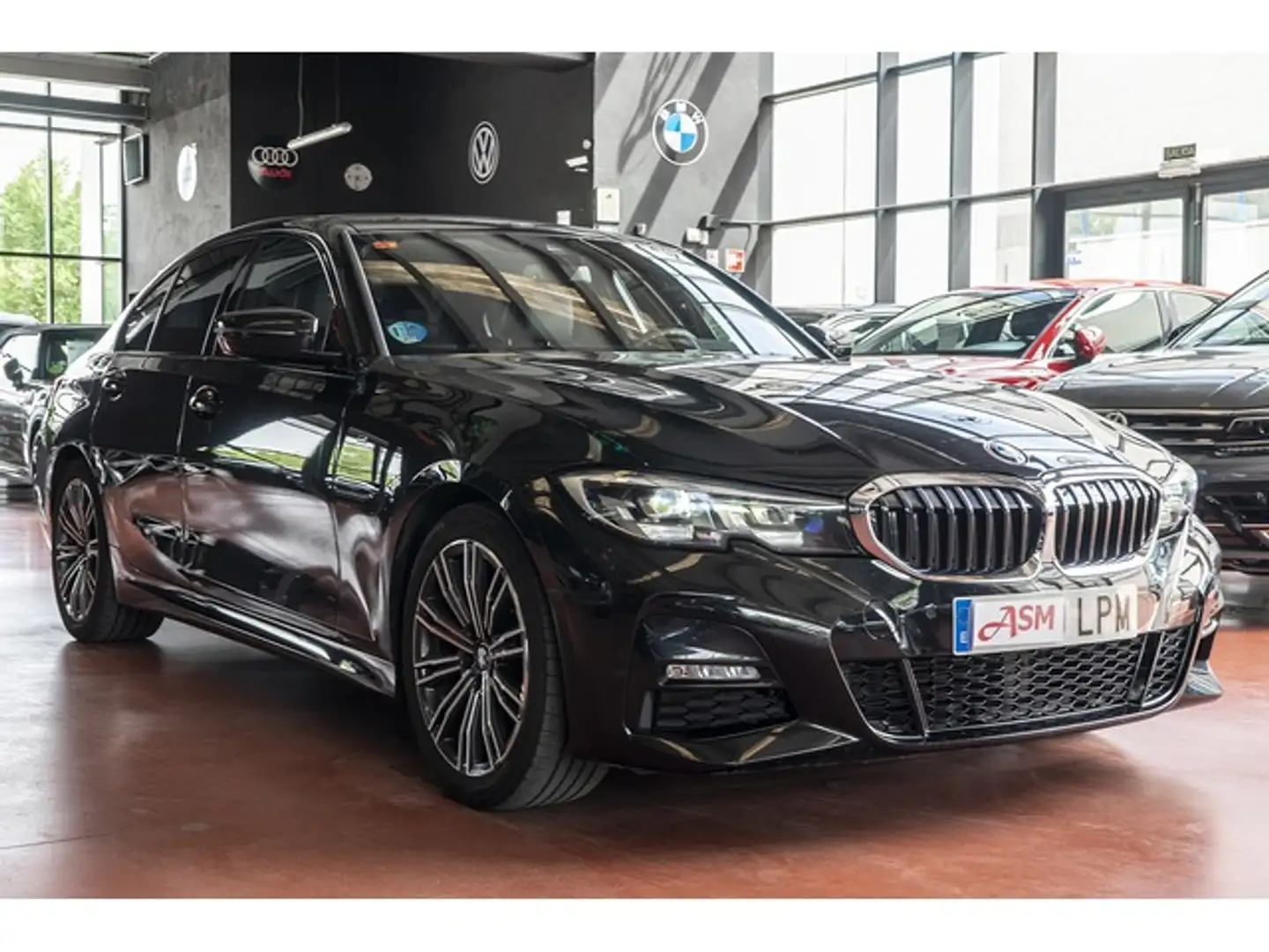 BMW 318 318dA Noir - 2