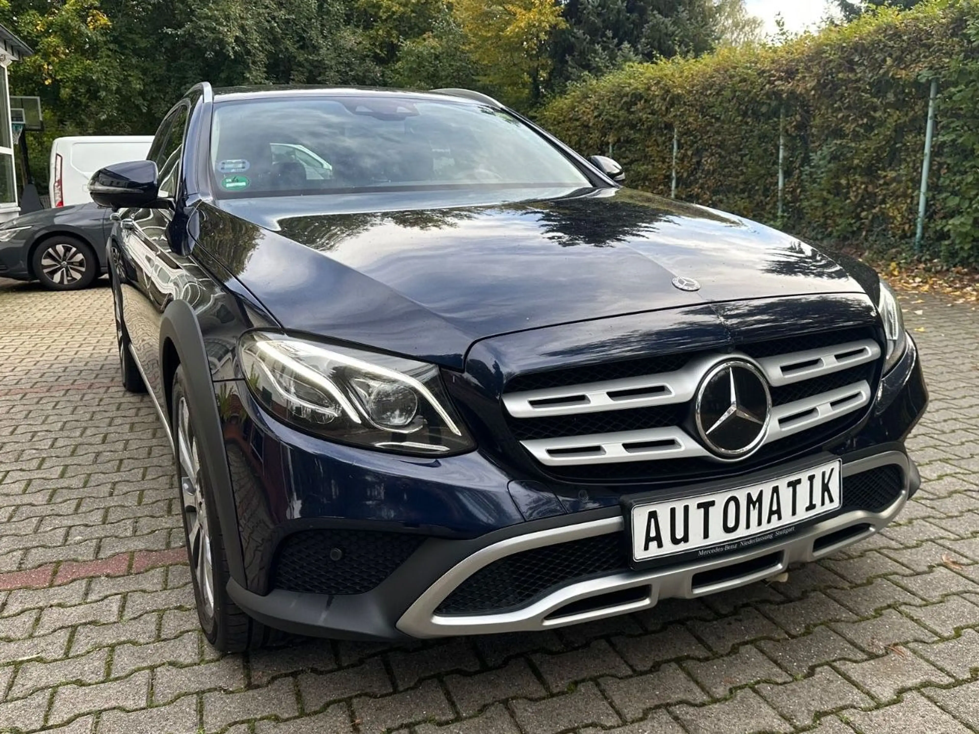 Mercedes-Benz E 220 E T-Modell E 220 d 4Matic All-Terrain — photo 3