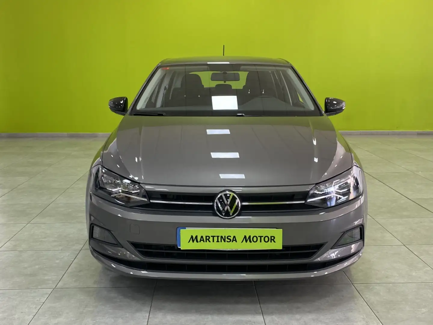 Volkswagen Polo 1.0 TSI Advance 70kW Gris - 2
