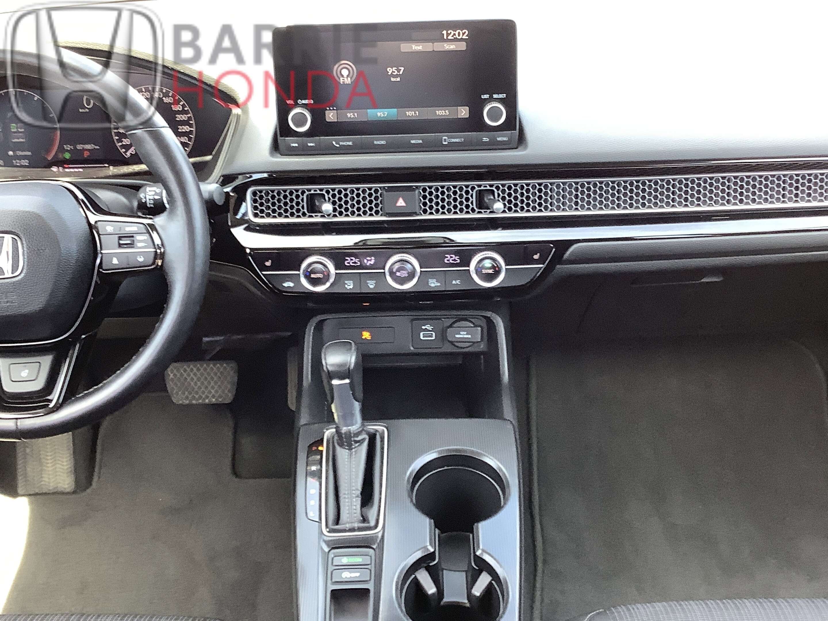 2024 Honda Civic LX-B CVT thumb 15